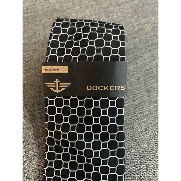 Dockers Mens Necktie Black And White Geometric New - Picture 1 of 5